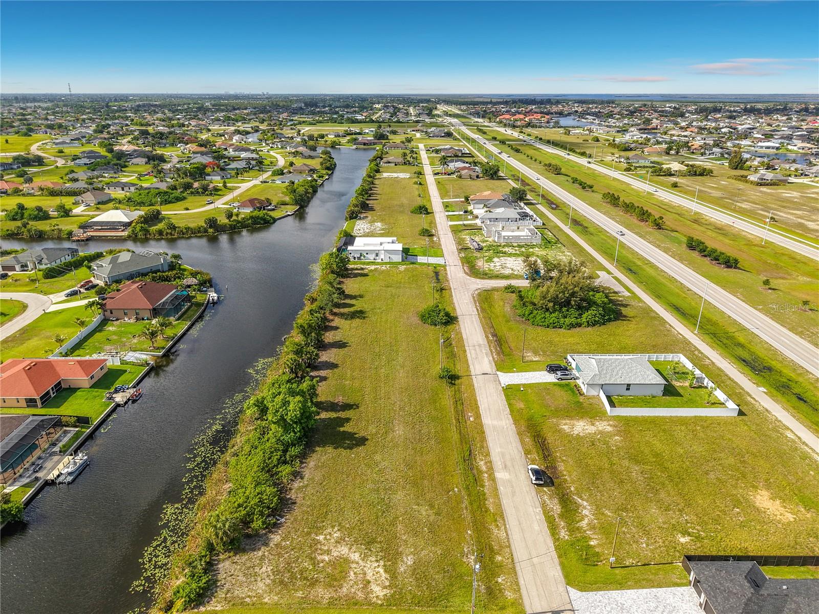 407 NW 31ST PL, CAPE CORAL, FL, 33993