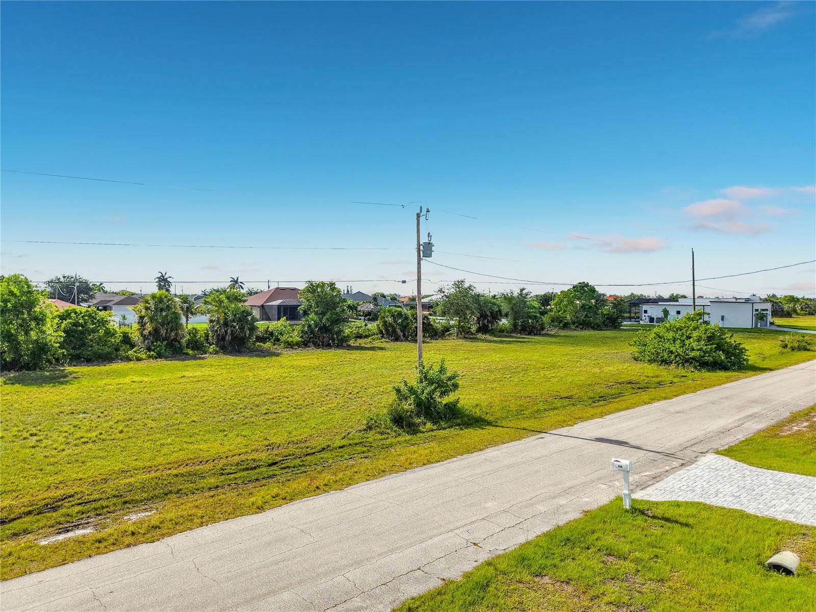 407 NW 31ST PL, CAPE CORAL, FL, 33993
