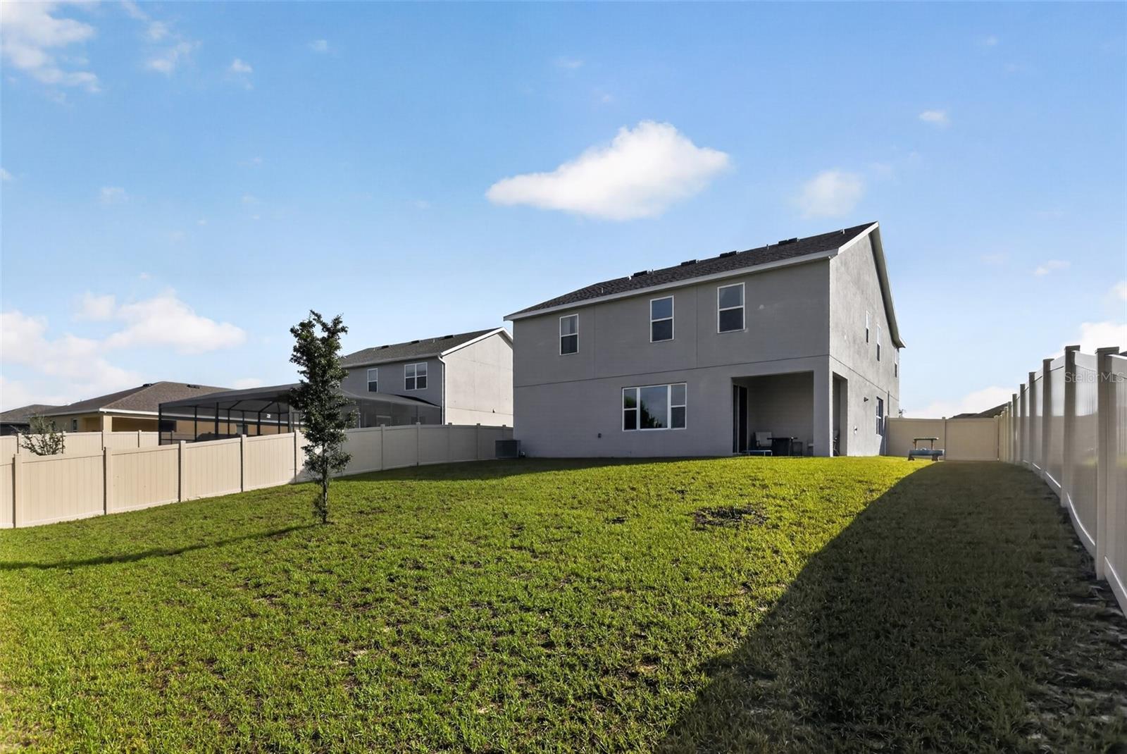 589 JUPITER BEACH RD, GROVELAND, FL, 34736