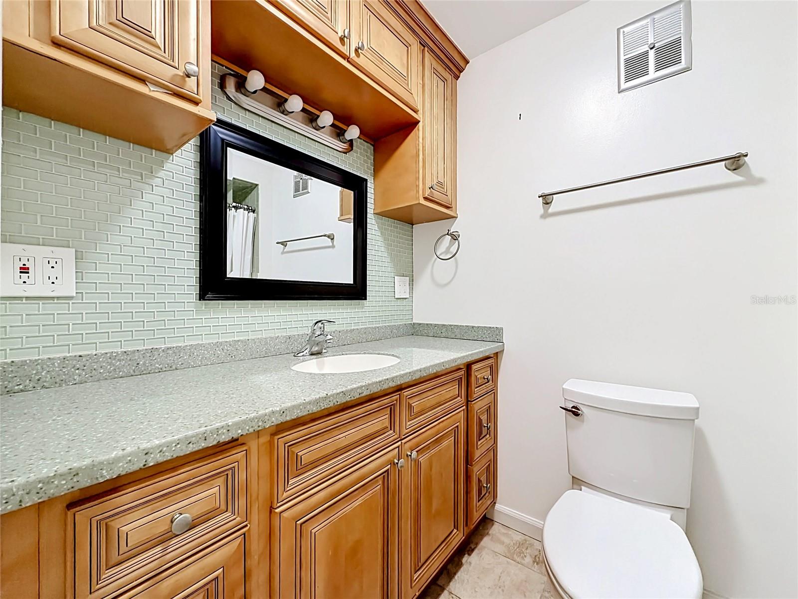 1666 N CROFT AVE, INVERNESS, FL, 34453