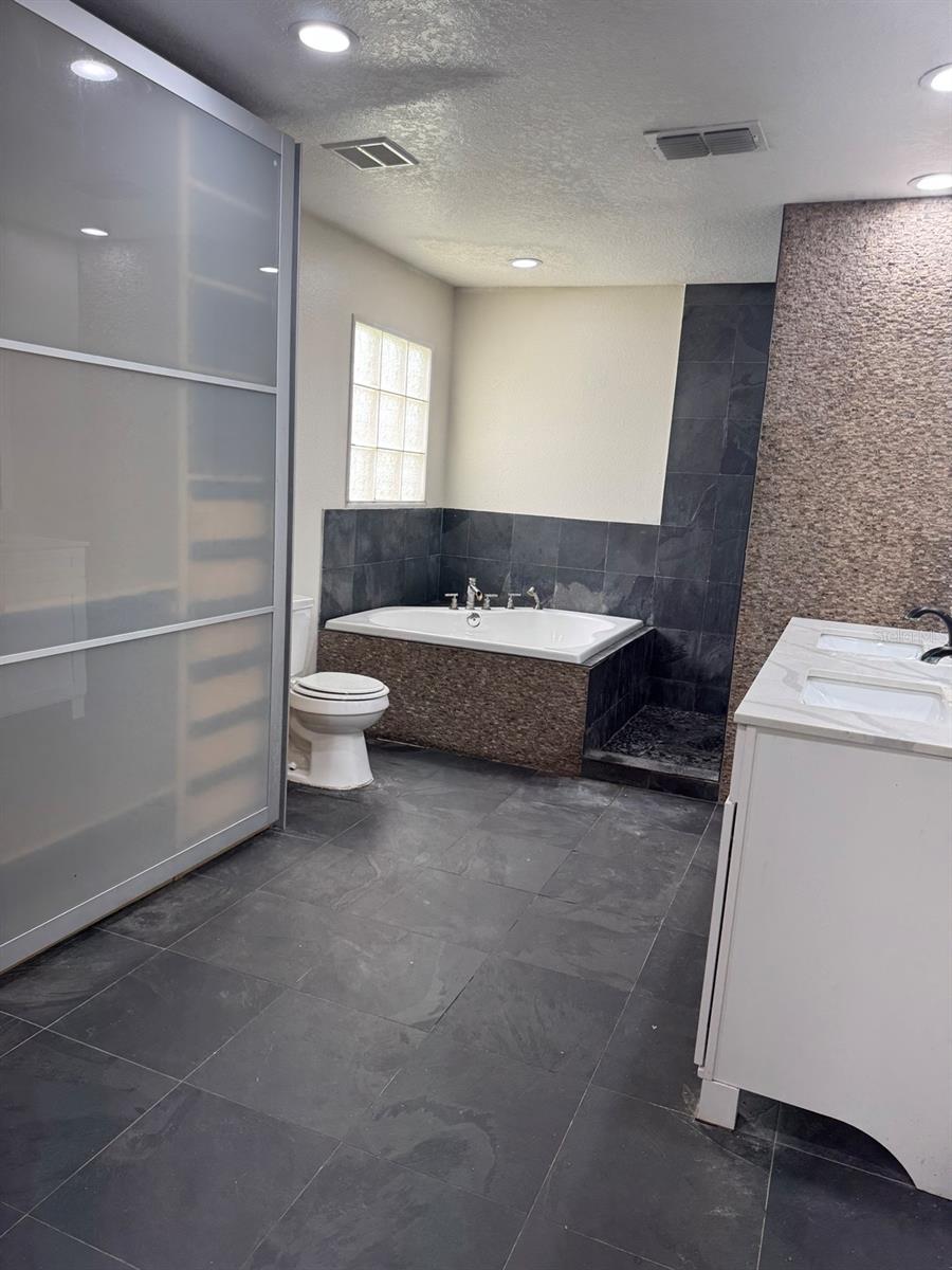 3306 LAKE SAXON DR, LAND O LAKES, FL, 34639