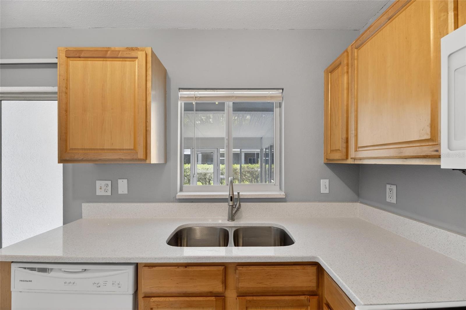 2258 FLUORSHIRE DR, BRANDON, FL, 33511