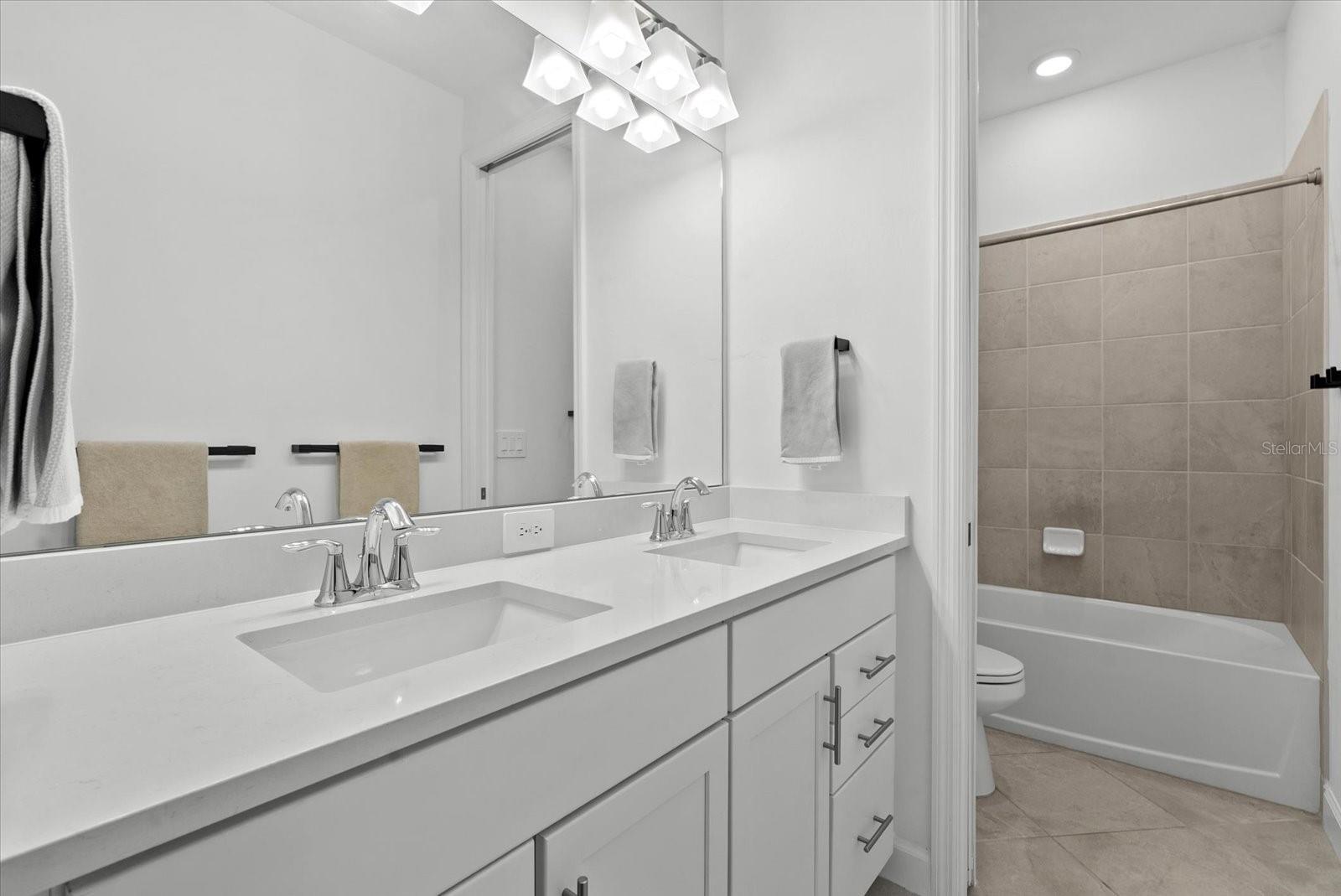 15347 GOLDEN BEAM PL, LAKEWOOD RANCH, FL, 34211