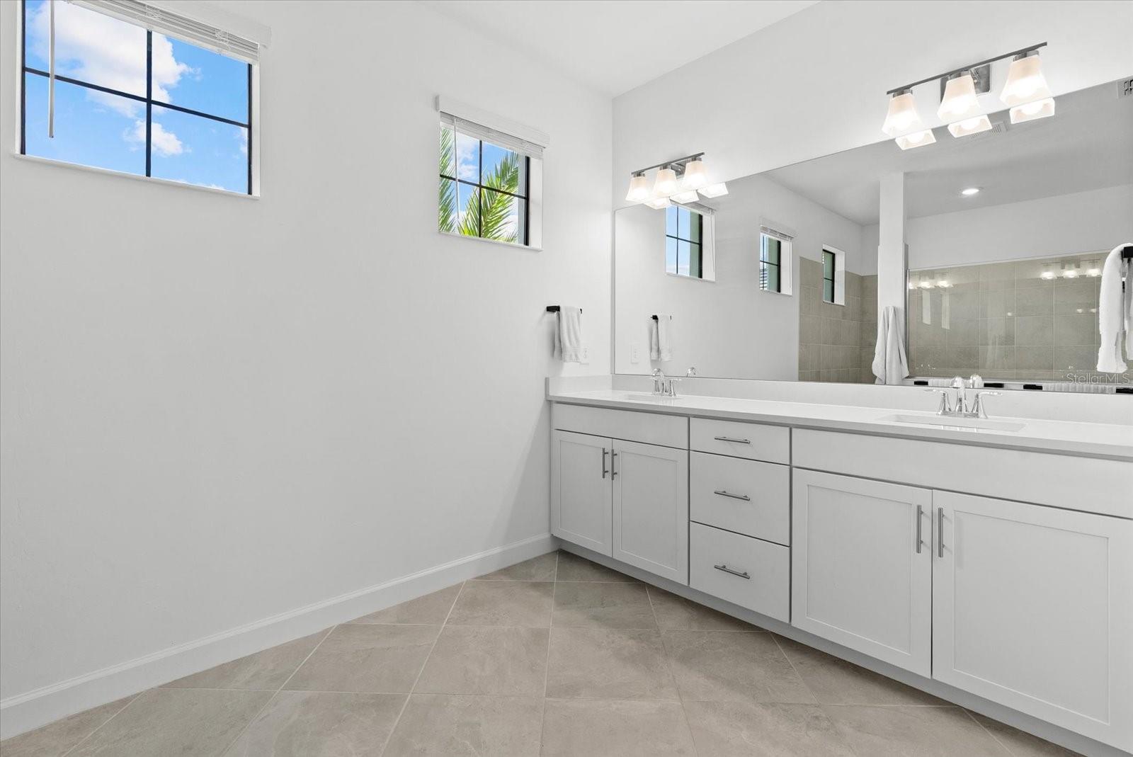 15347 GOLDEN BEAM PL, LAKEWOOD RANCH, FL, 34211