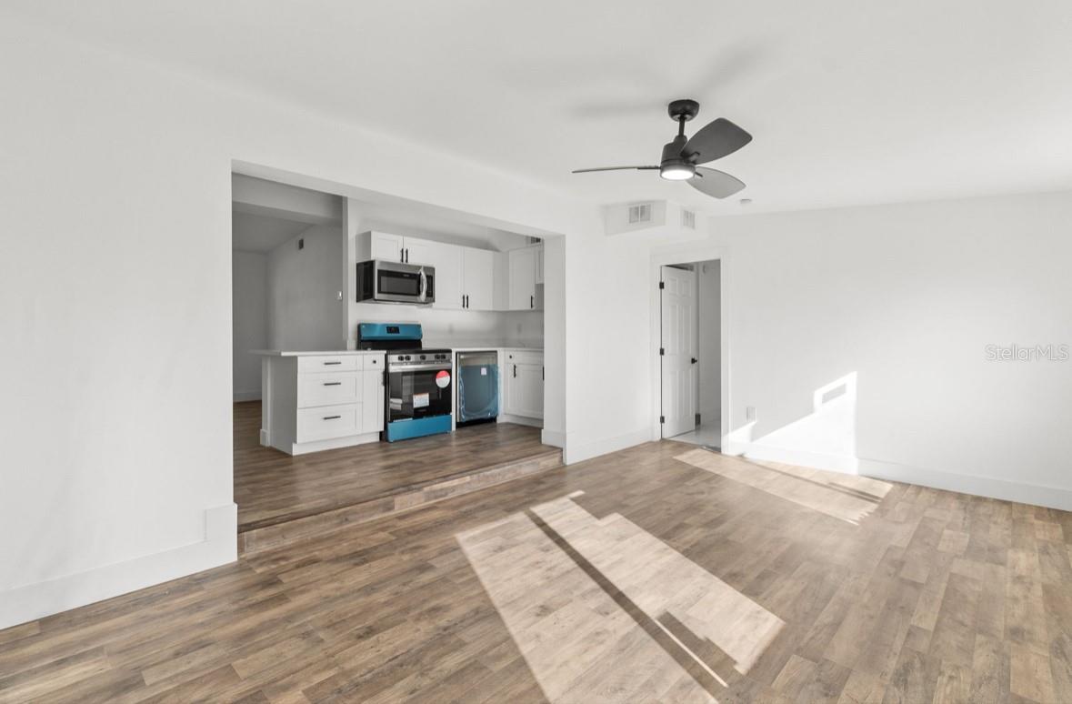 2360 EDNOR ST, PORT CHARLOTTE, FL, 33952
