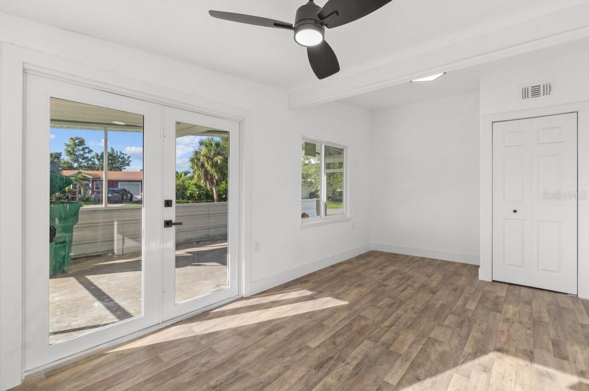 2360 EDNOR ST, PORT CHARLOTTE, FL, 33952