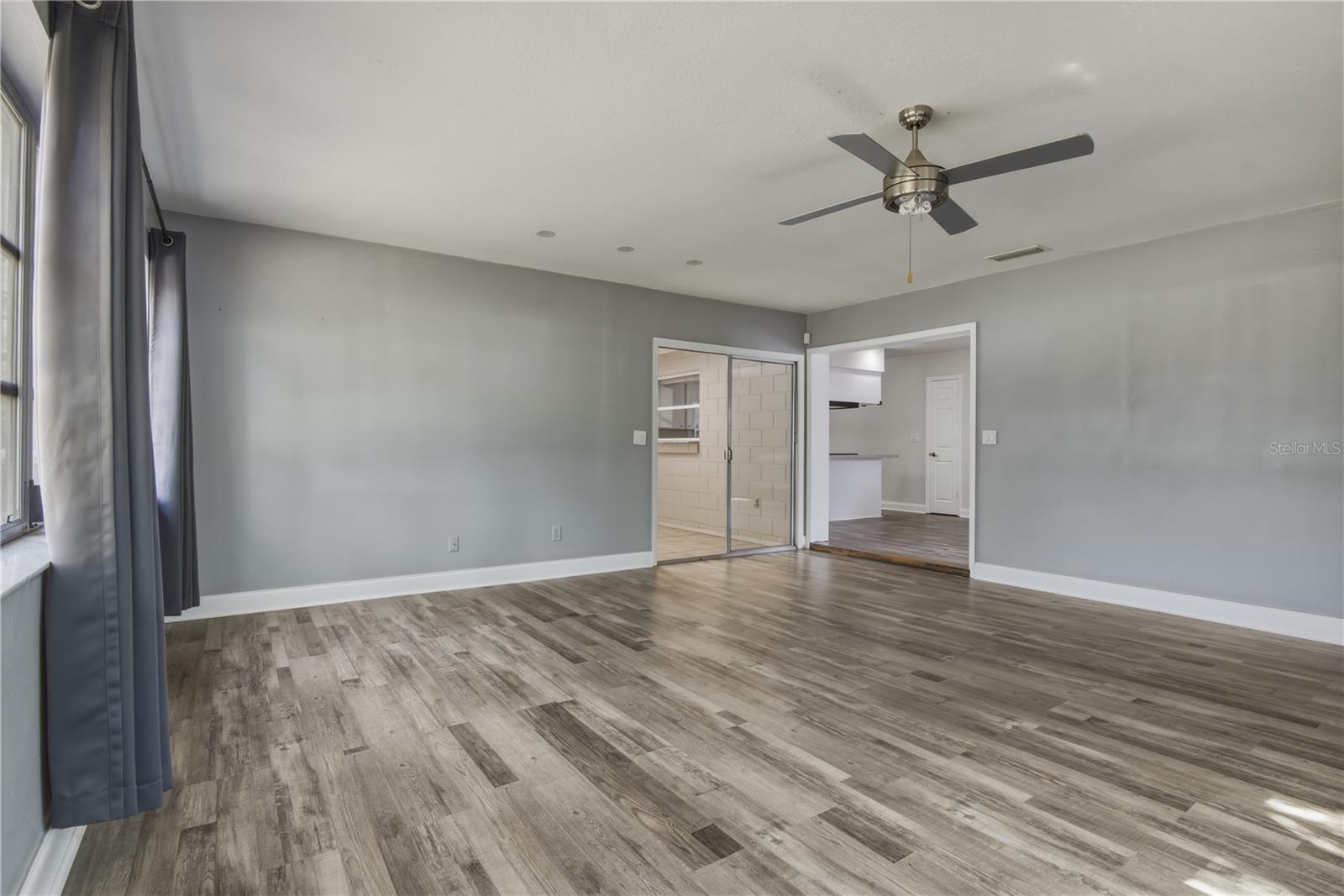 1120 W MAGNOLIA ST, CLERMONT, FL, 34711