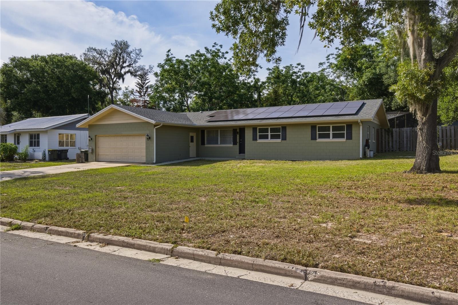 1120 W MAGNOLIA ST, CLERMONT, FL, 34711