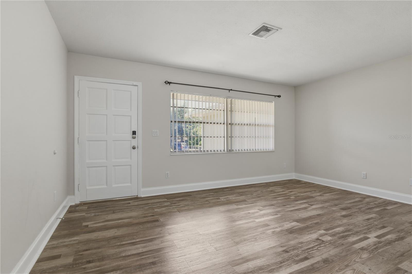 1120 W MAGNOLIA ST, CLERMONT, FL, 34711