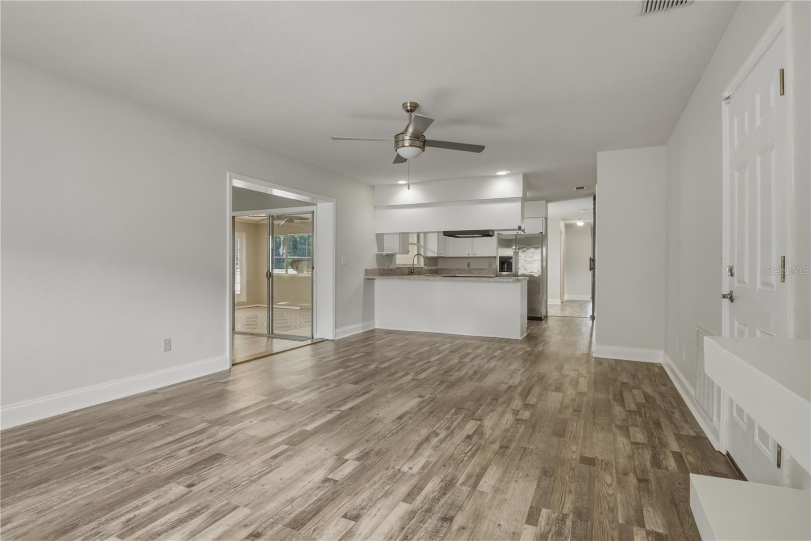 1120 W MAGNOLIA ST, CLERMONT, FL, 34711