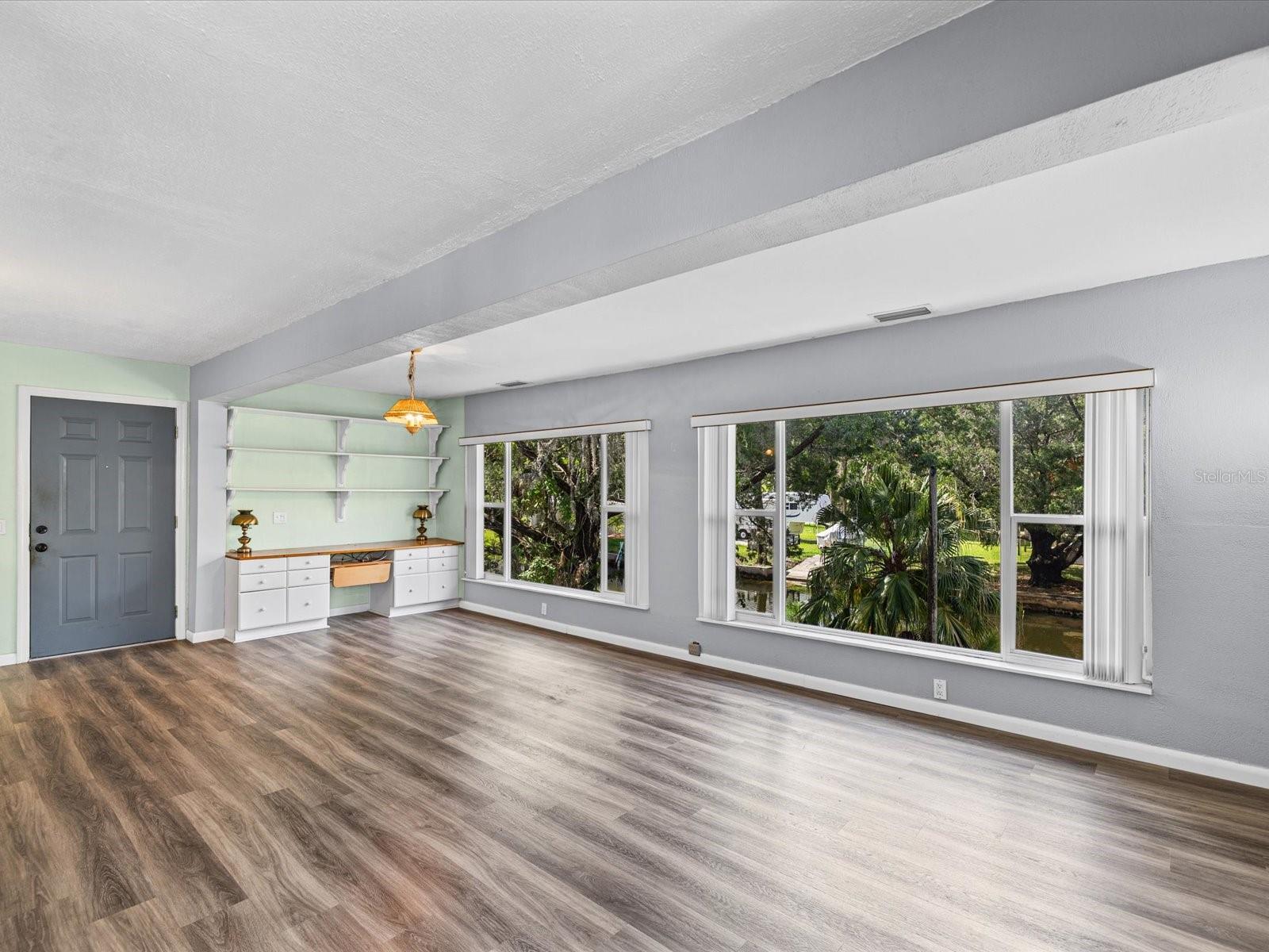 6150 ISLAND DR, WEEKI WACHEE, FL, 34607