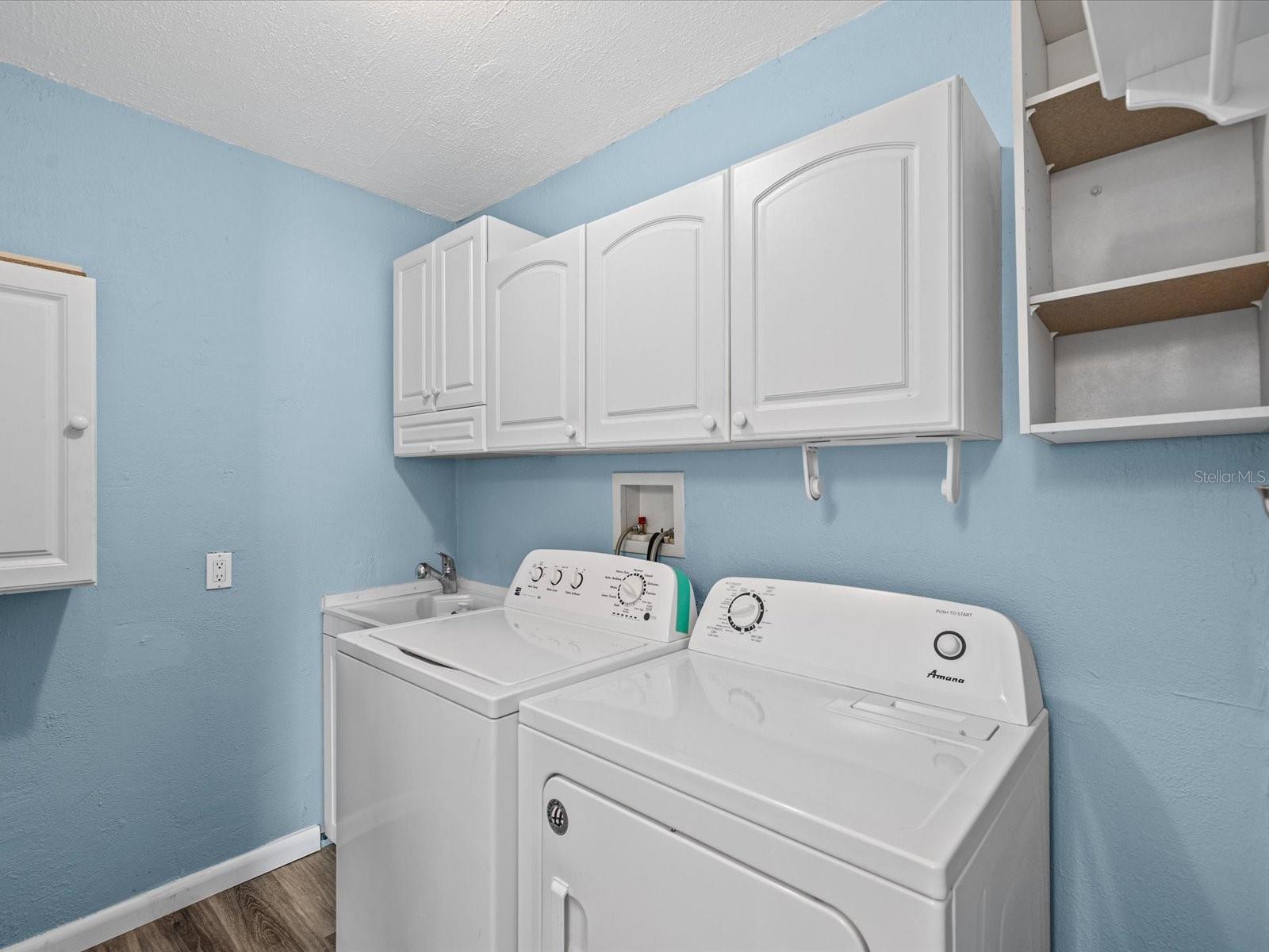 6150 ISLAND DR, WEEKI WACHEE, FL, 34607