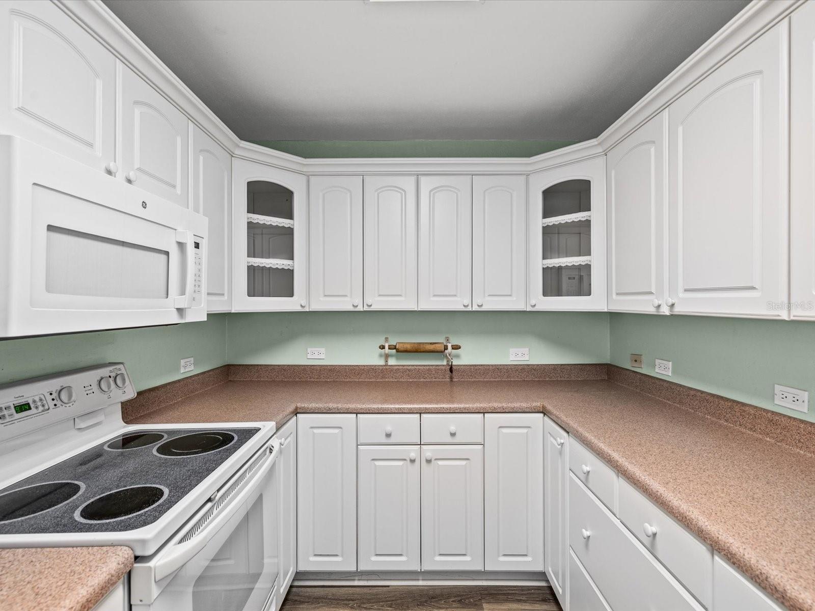 6150 ISLAND DR, WEEKI WACHEE, FL, 34607