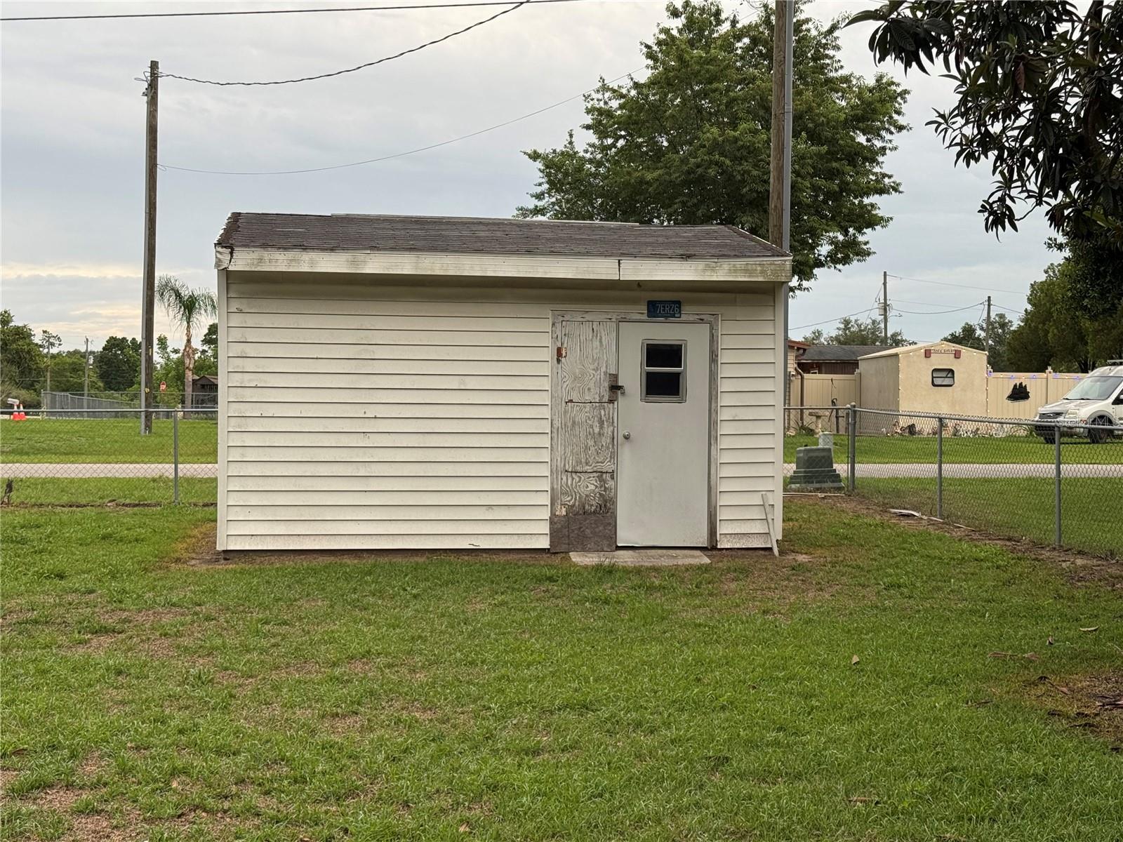 LITTLE LAKE WEIR FIRST ADD, SUMMERFIELD, FL, 34491