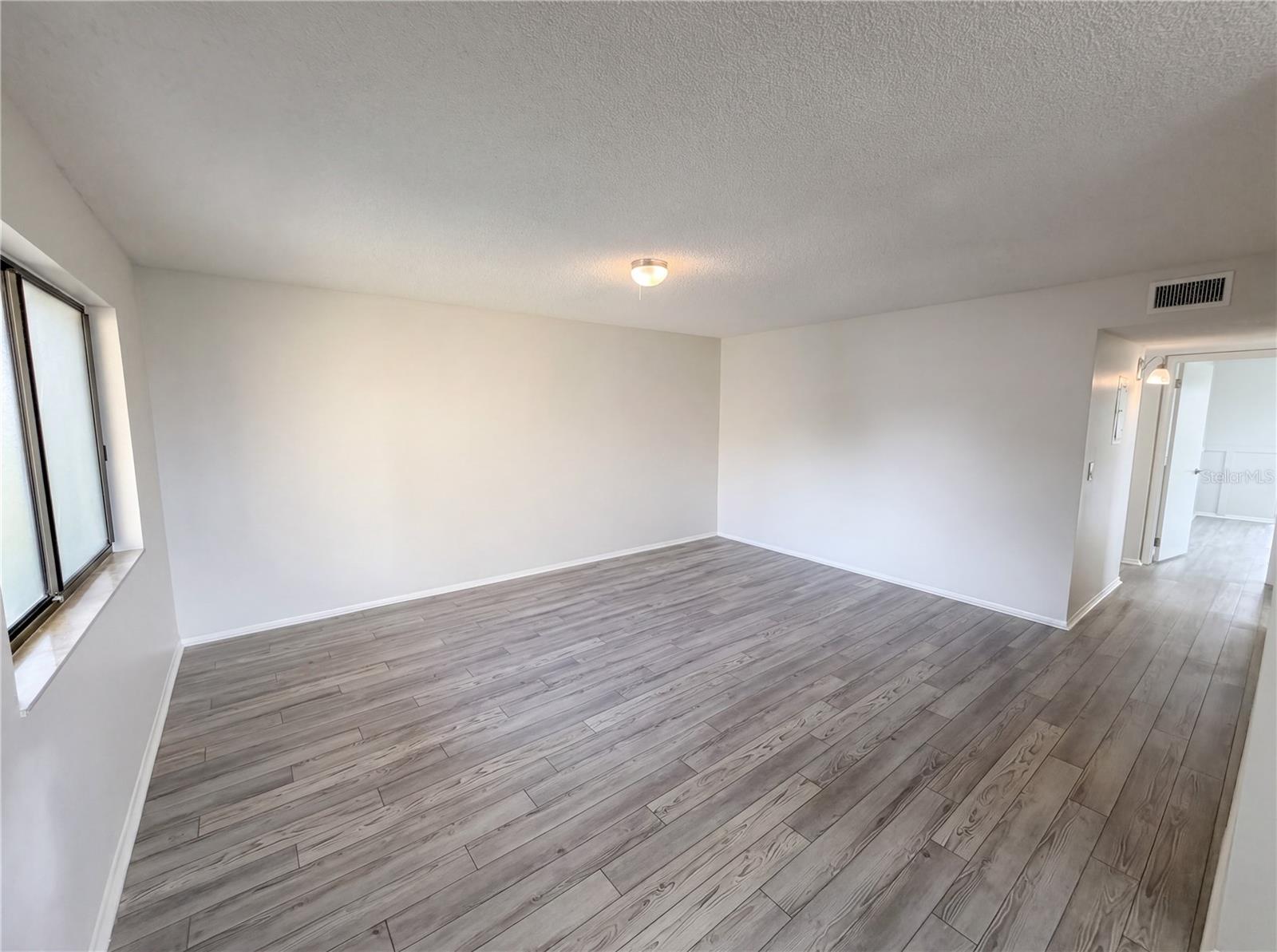 LAKEVIEW CONDO 03, ORLANDO, FL, 32822