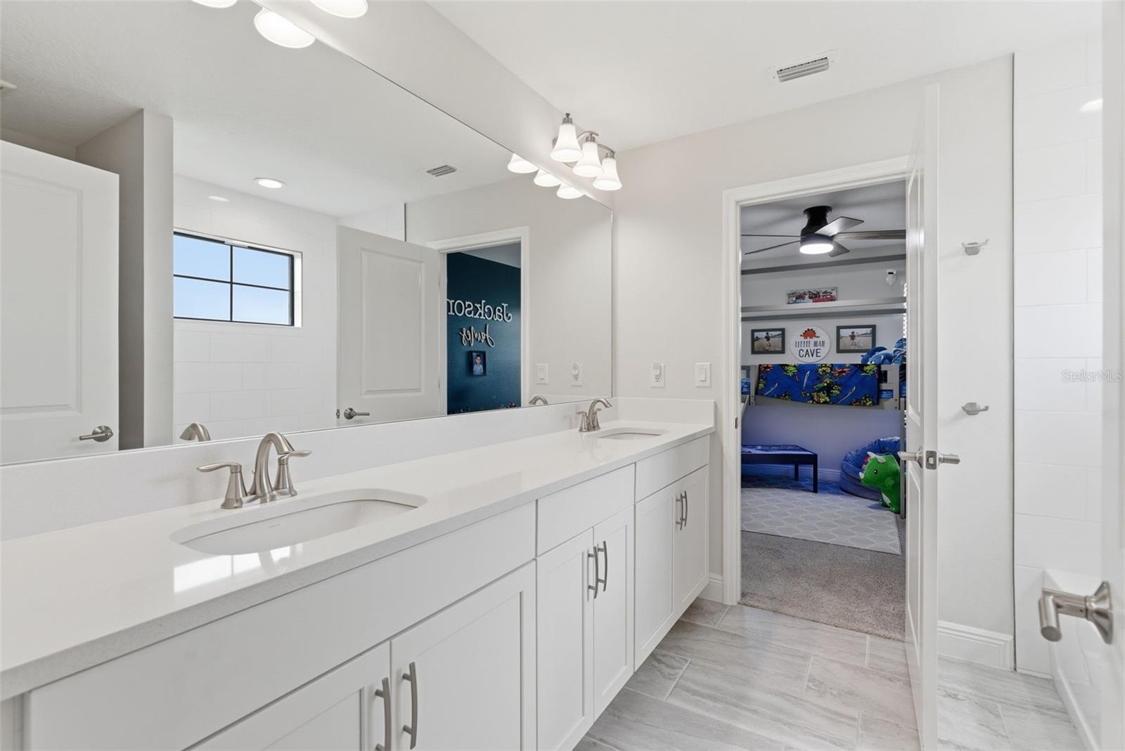 12962 STEED TRACE LOOP, LITHIA, FL, 33547