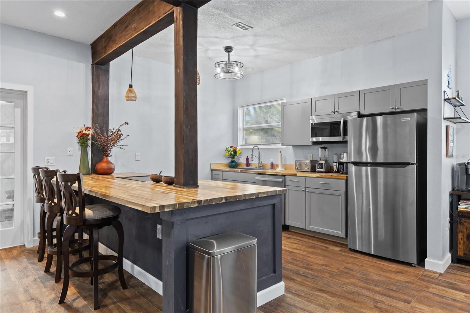234 W MAGNOLIA ST, APOPKA, FL, 32703