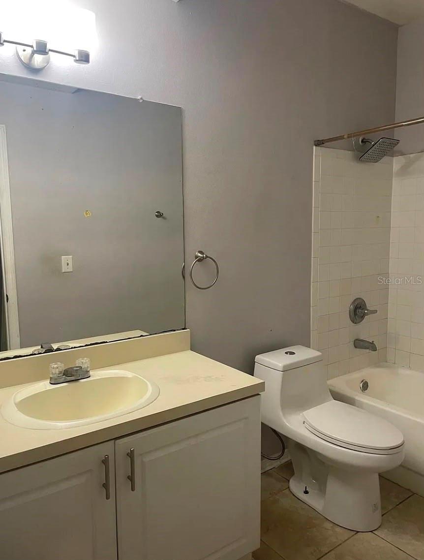 10024 STRAFFORD OAK CT #824, TAMPA, FL, 33624