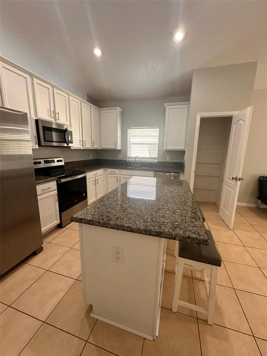 420 MARATHON LN, SANFORD, FL, 32771