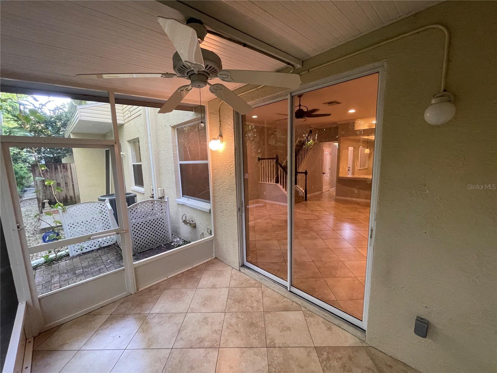 11219 CEDAR HOLLOW LN, TAMPA, FL, 33618