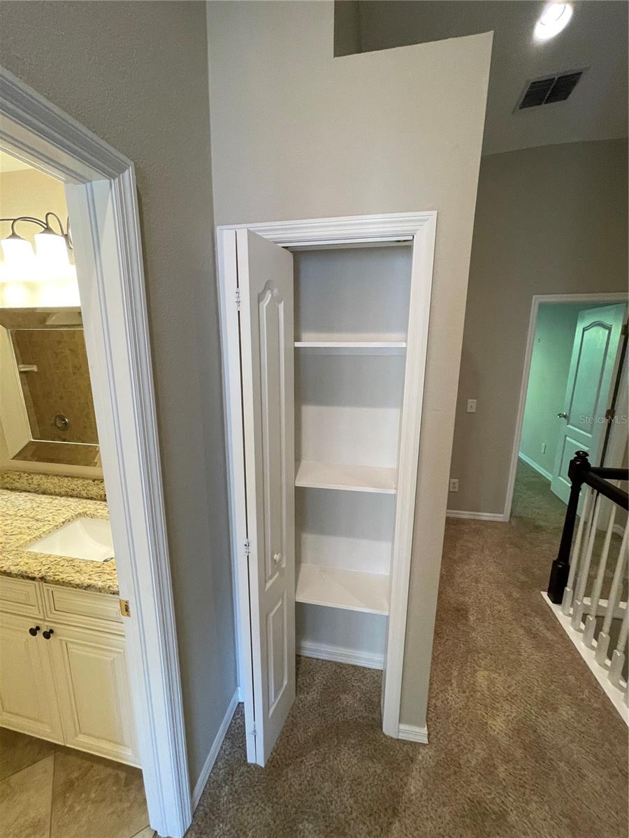 11219 CEDAR HOLLOW LN, TAMPA, FL, 33618