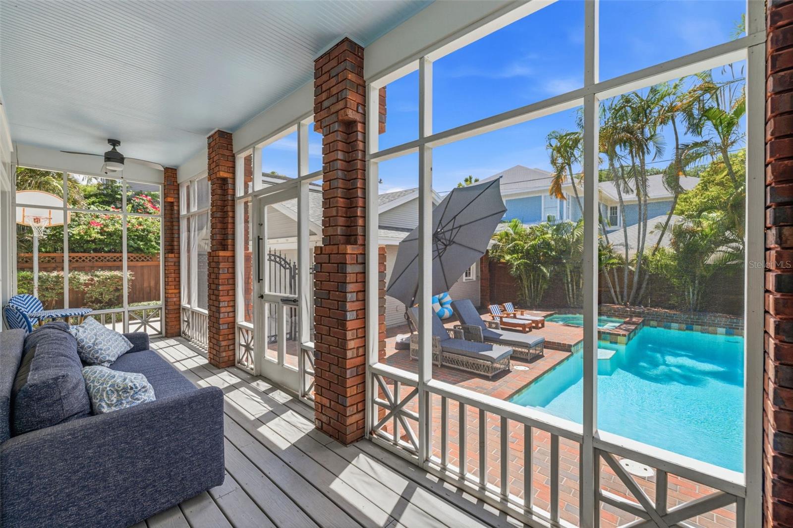 817 S WILLOW AVE, TAMPA, FL, 33606
