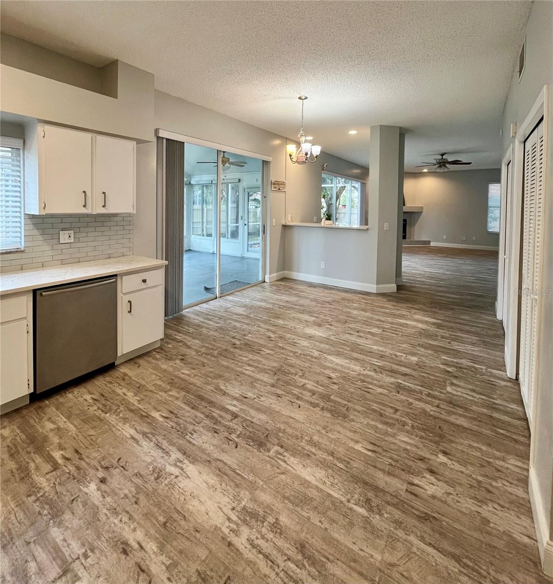 9318 HERITAGE OAK CT, TAMPA, FL, 33647