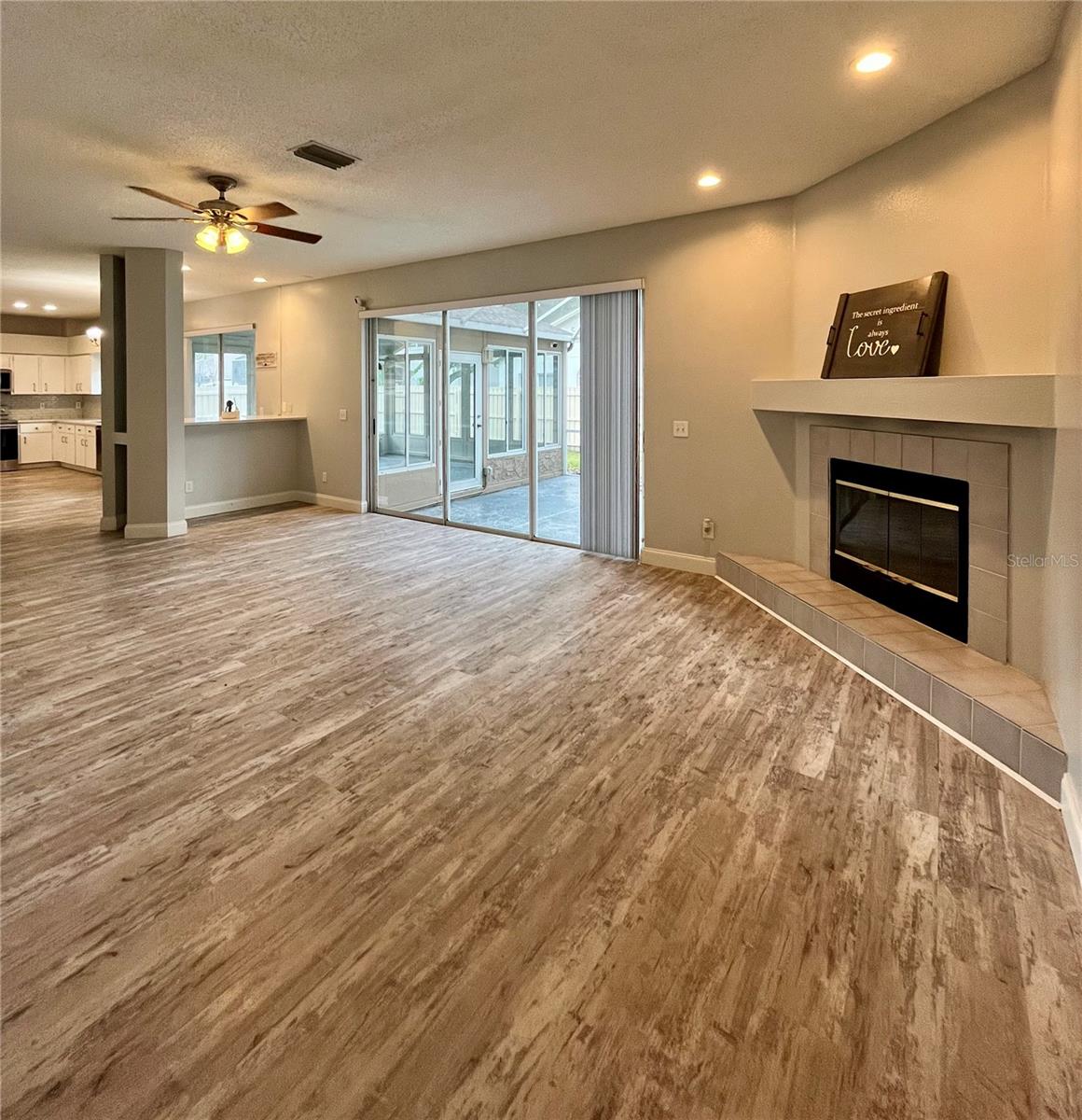 9318 HERITAGE OAK CT, TAMPA, FL, 33647