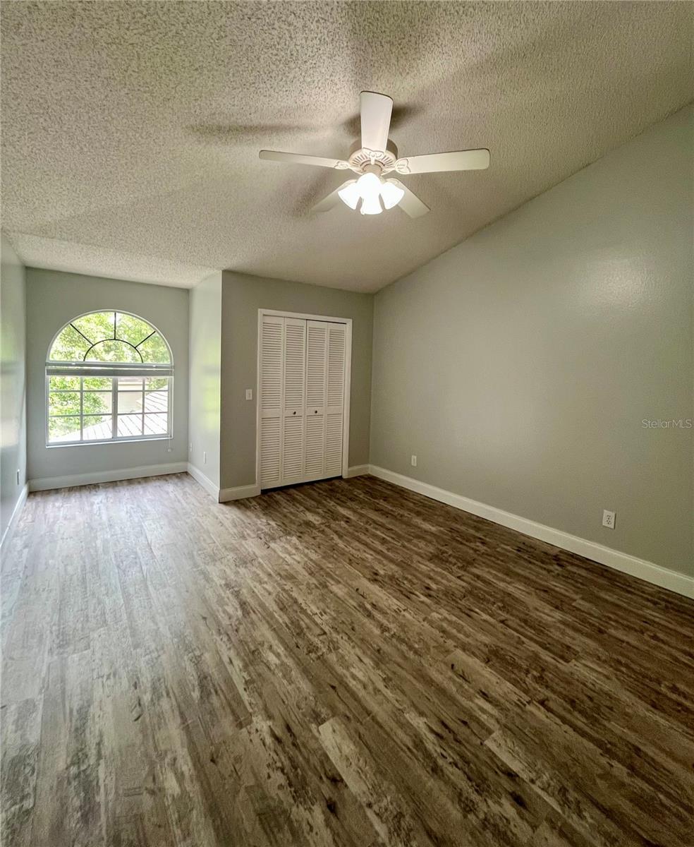 9318 HERITAGE OAK CT, TAMPA, FL, 33647