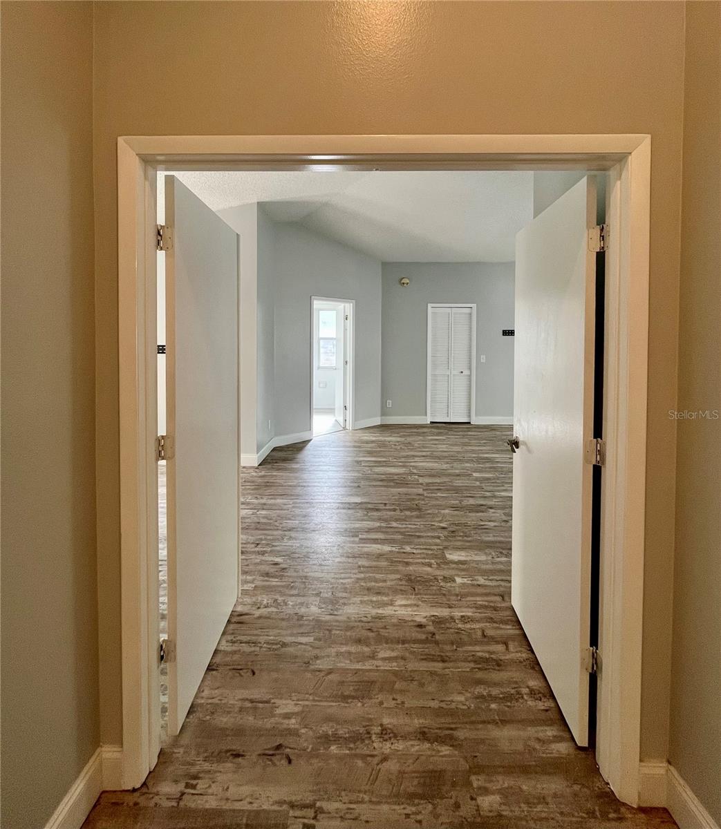 9318 HERITAGE OAK CT, TAMPA, FL, 33647
