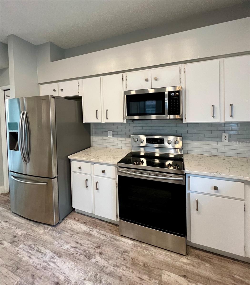 9318 HERITAGE OAK CT, TAMPA, FL, 33647