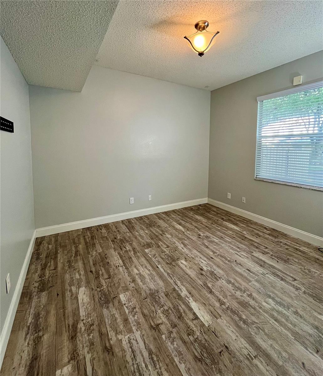 9318 HERITAGE OAK CT, TAMPA, FL, 33647