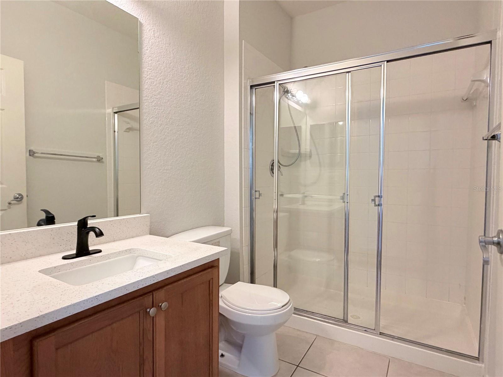 2334 GRAND CENTRAL PKWY #17, ORLANDO, FL, 32839