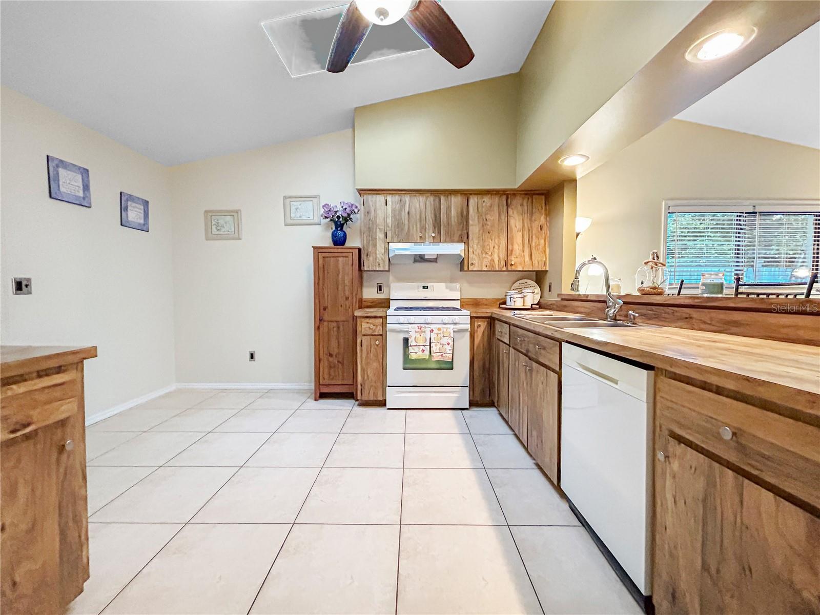 1616 E SANDPIPER TRL, CASSELBERRY, FL, 32707