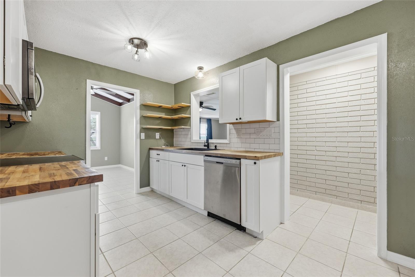 12471 SW TUSTENUGGEE AVE, FORT WHITE, FL, 32038
