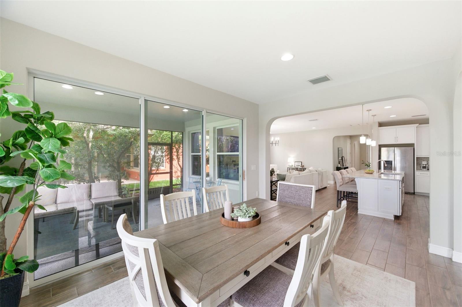 28930 REVARO LN, WESLEY CHAPEL, FL, 33543