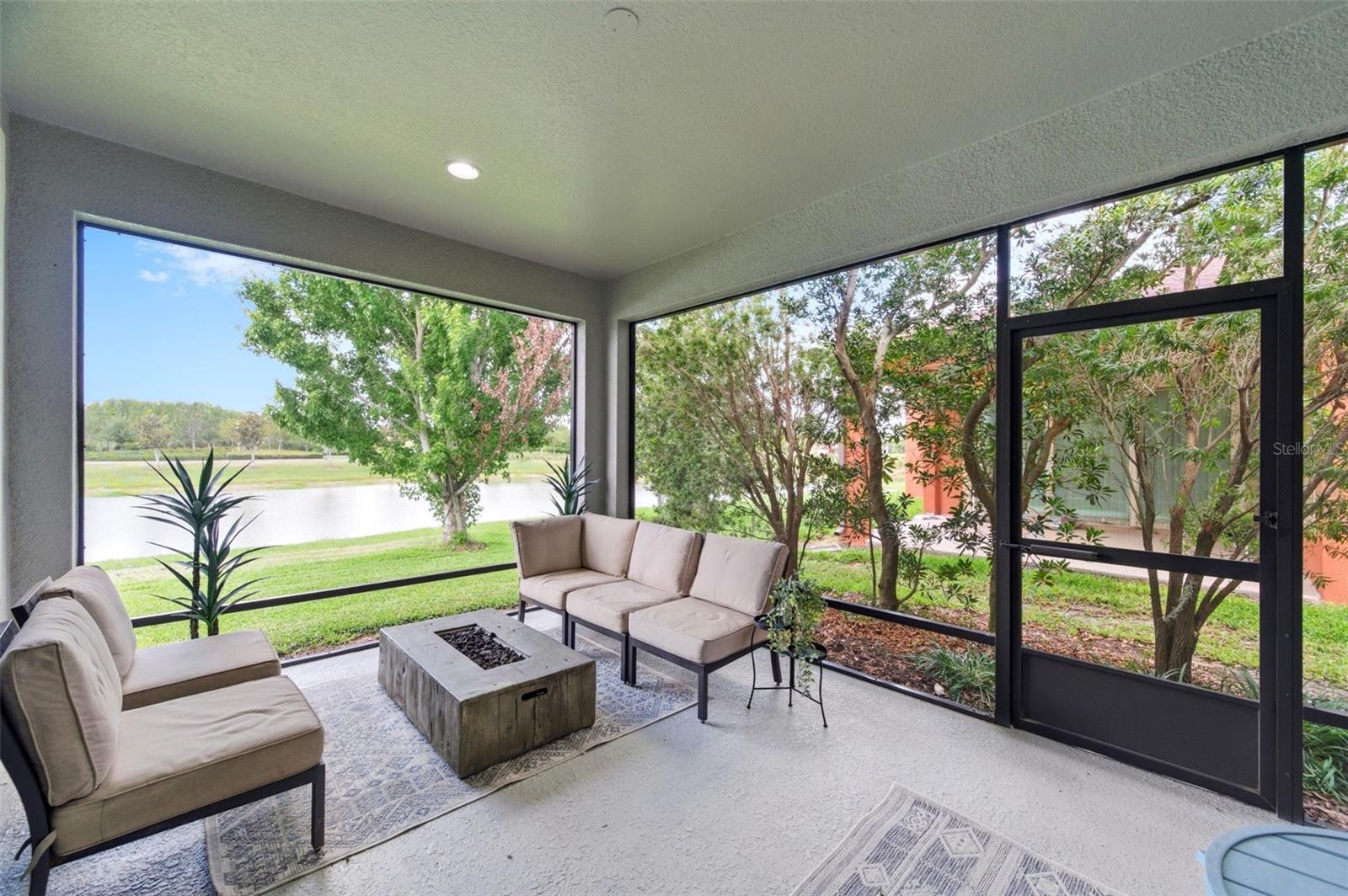 28930 REVARO LN, WESLEY CHAPEL, FL, 33543