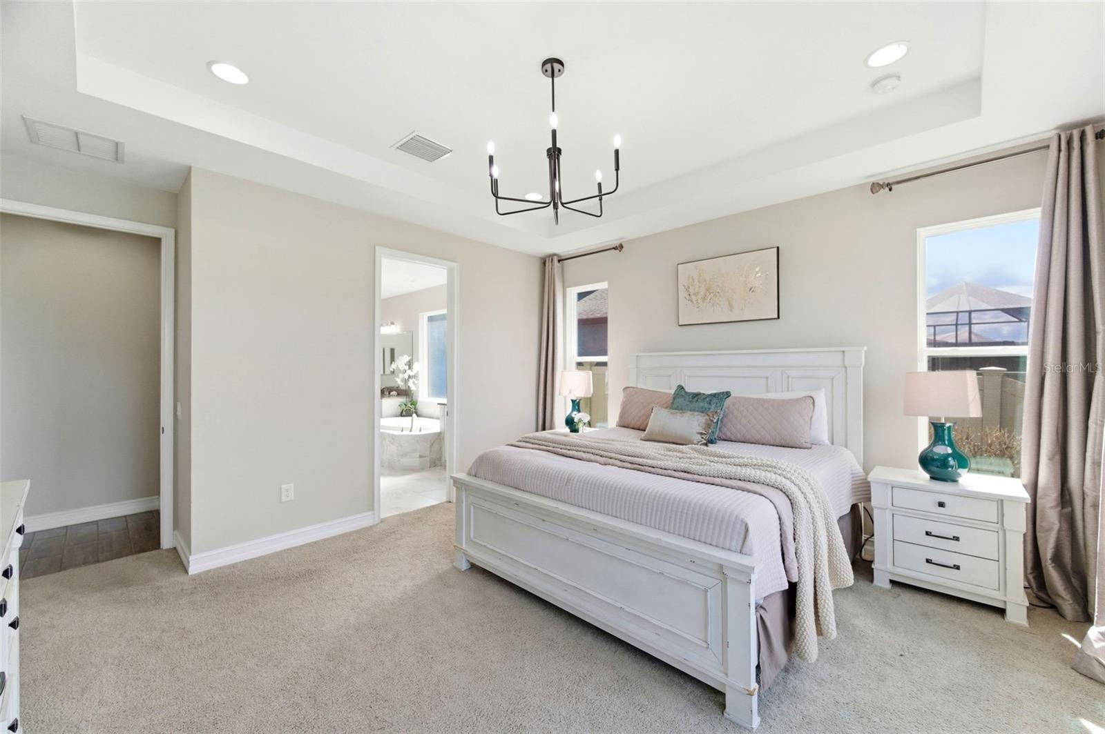 28930 REVARO LN, WESLEY CHAPEL, FL, 33543