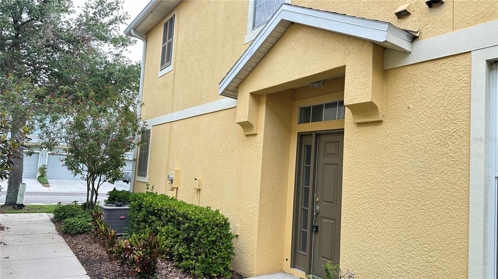 6768 BREEZY PALM DR, RIVERVIEW, FL, 33578