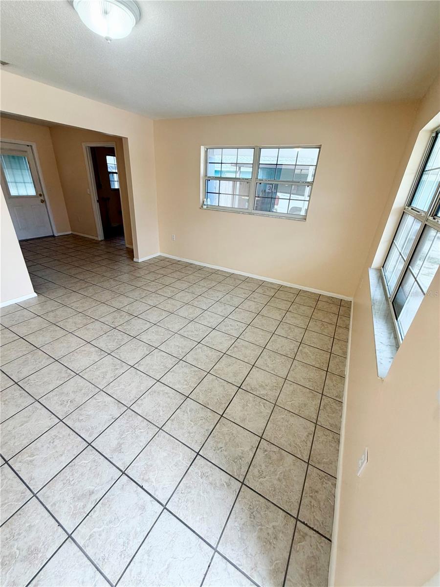 506 HOLT CIR, WINTER HAVEN, FL, 33880