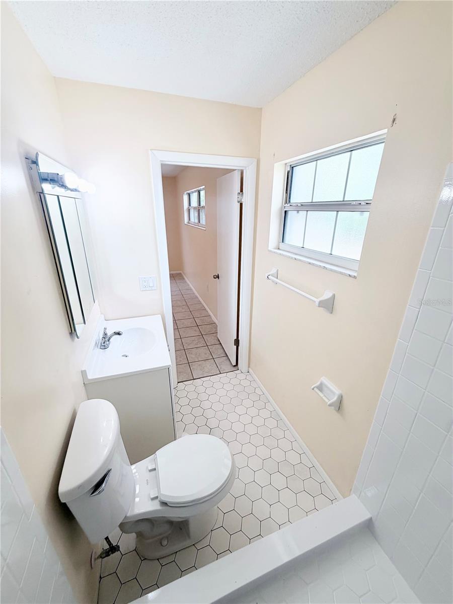 506 HOLT CIR, WINTER HAVEN, FL, 33880
