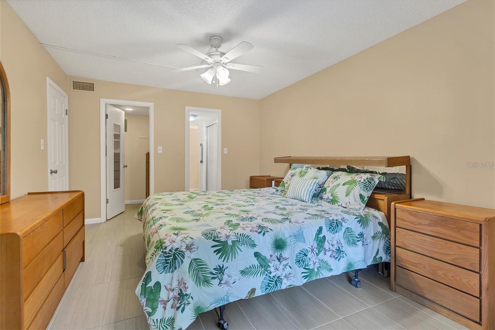 3532 LAKE BAYSHORE DR #K117, BRADENTON, FL, 34205
