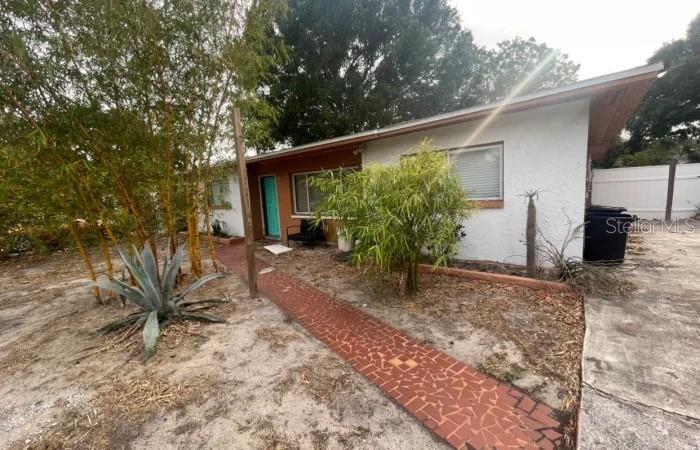 709 W BAYSHORE DR, TARPON SPRINGS, FL, 34689