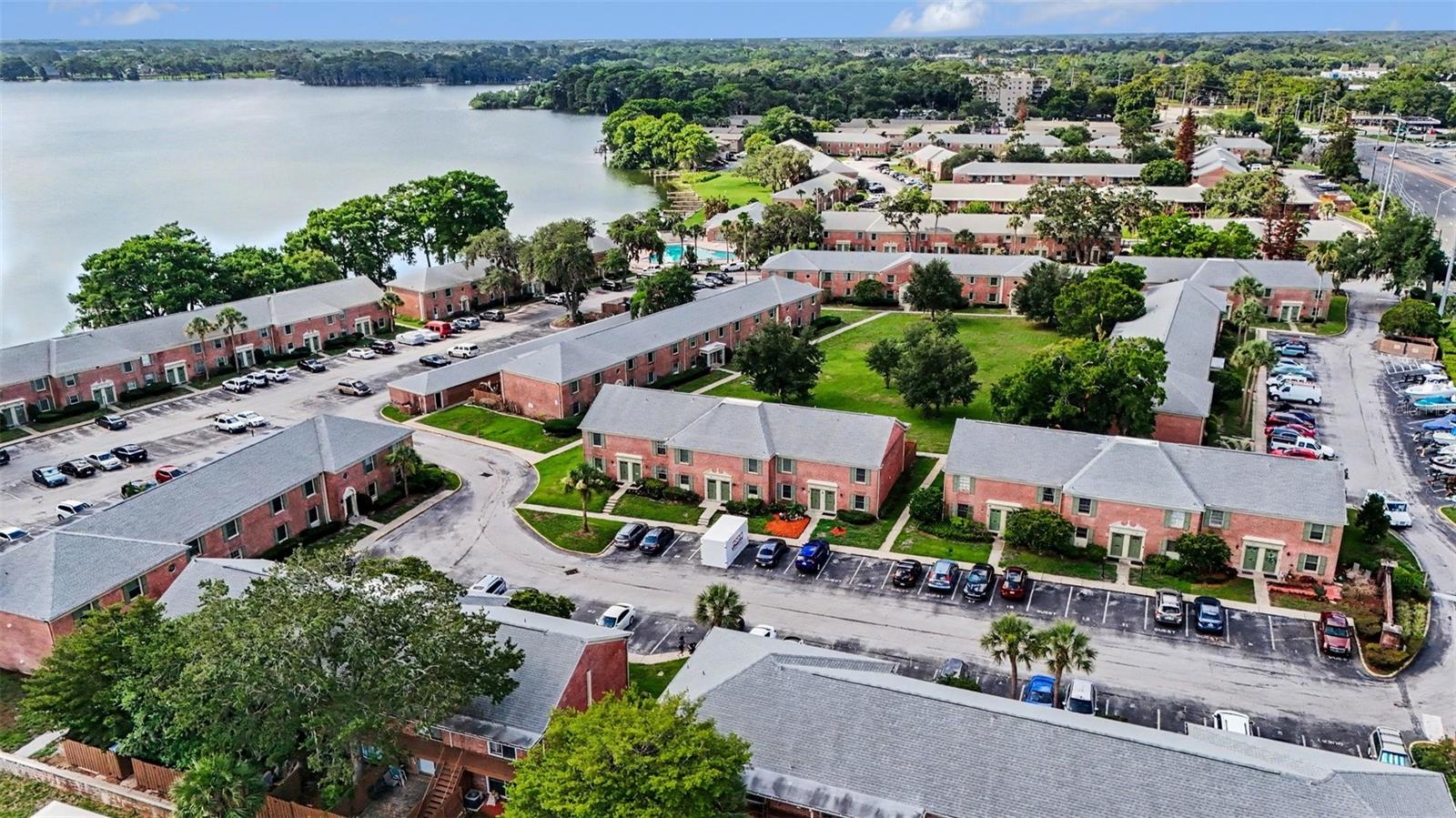 120 GEORGETOWN DR #120, CASSELBERRY, FL, 32707