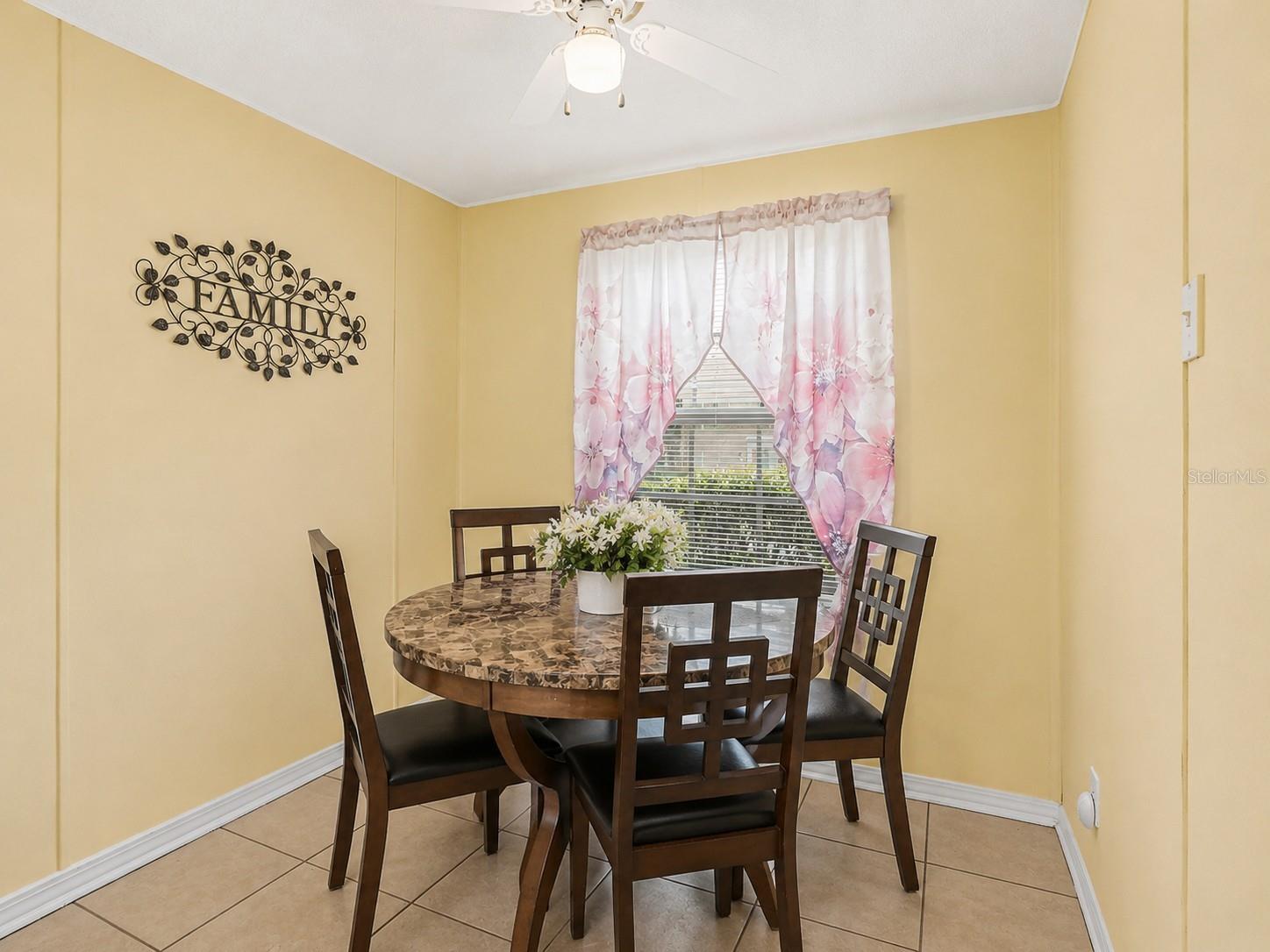 120 GEORGETOWN DR #120, CASSELBERRY, FL, 32707