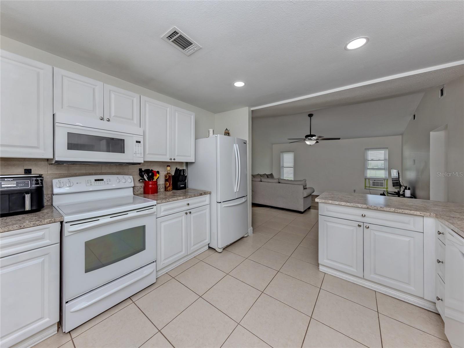 364 SAN AMBROSIO ST, PUNTA GORDA, FL, 33983