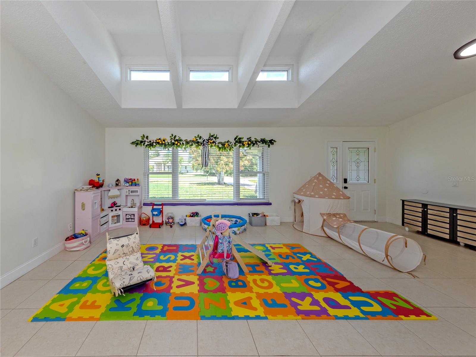 364 SAN AMBROSIO ST, PUNTA GORDA, FL, 33983