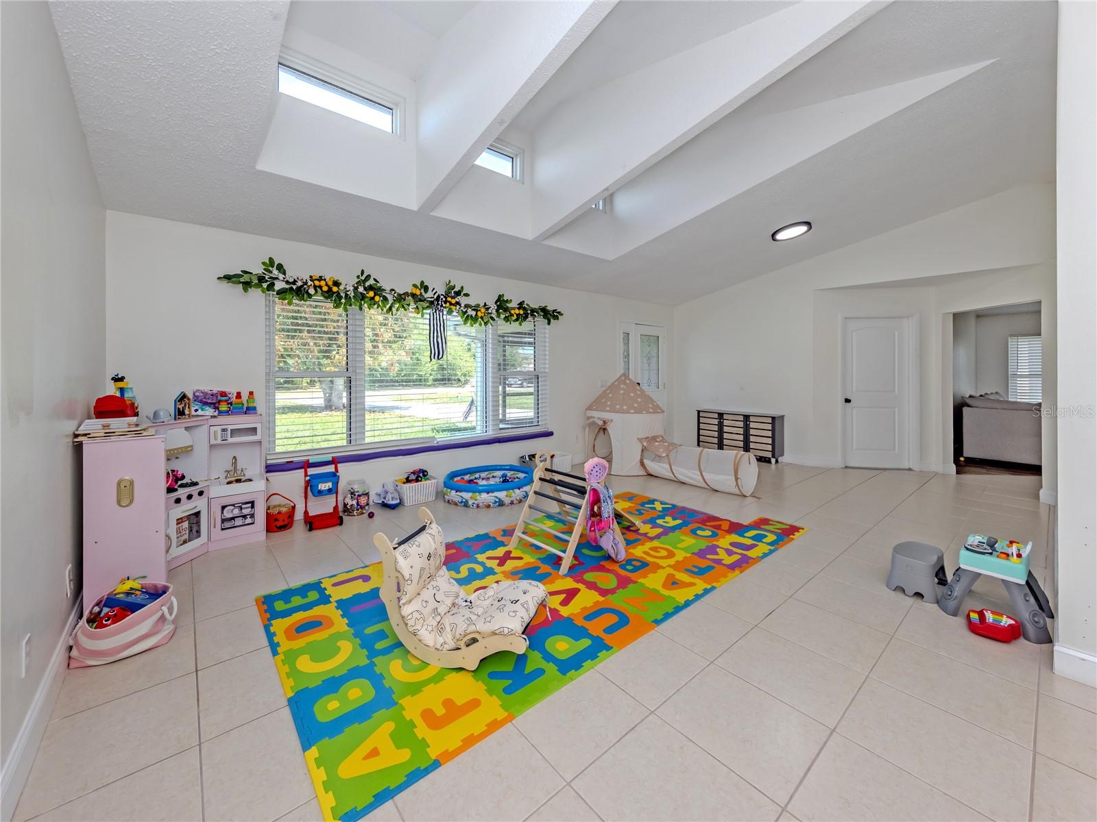 364 SAN AMBROSIO ST, PUNTA GORDA, FL, 33983