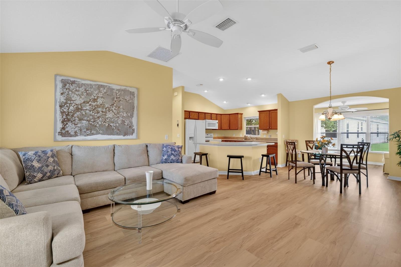 3431 ICHABOD WAY, THE VILLAGES, FL, 32163