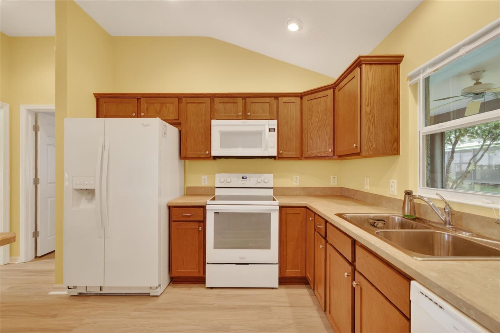 3431 ICHABOD WAY, THE VILLAGES, FL, 32163